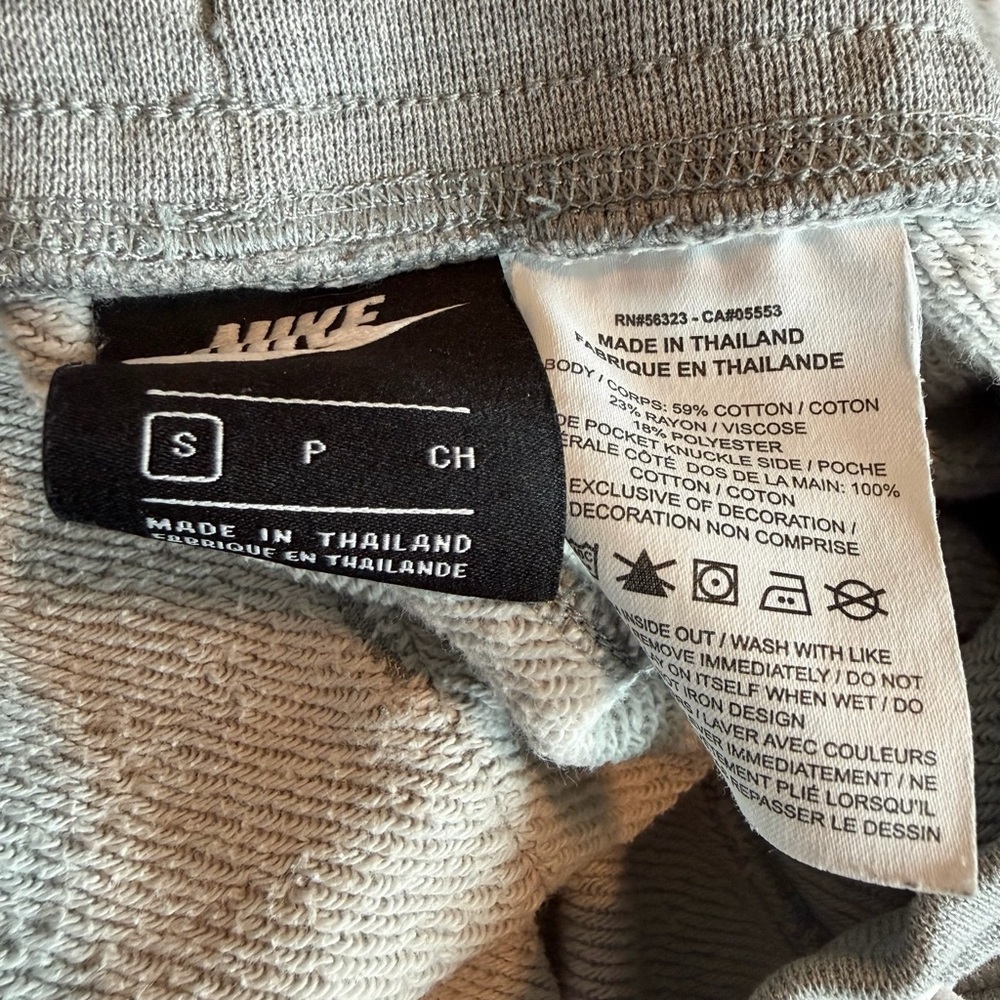 Nike Grey Athletic Shorts Athleisure White Logo Comfort Cotton Stretch Small Men - Picture 6 of 11